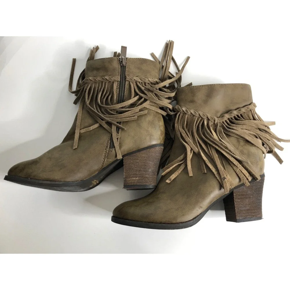 SBICCA Boots Women's Size 7.5 Brown Faux Leather Fringe Western Hippie‎